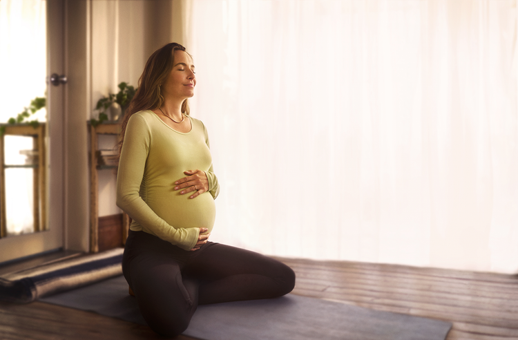 Pregnant woman with breath counter
